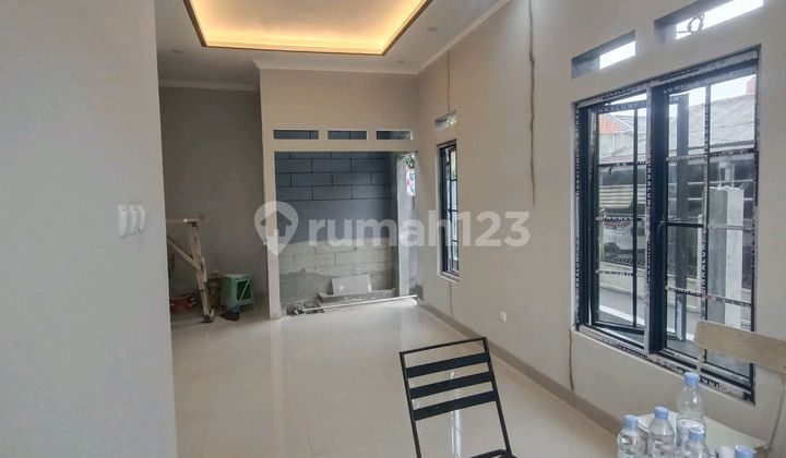 Rumah Mewah 2 Lantai Dekat Tol Juanda Depok 2