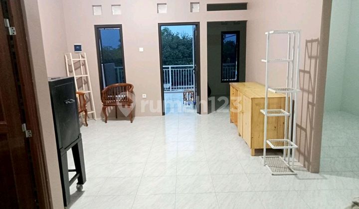 Rumah Secondary 2 Lantai Di Grand Depok City 2
