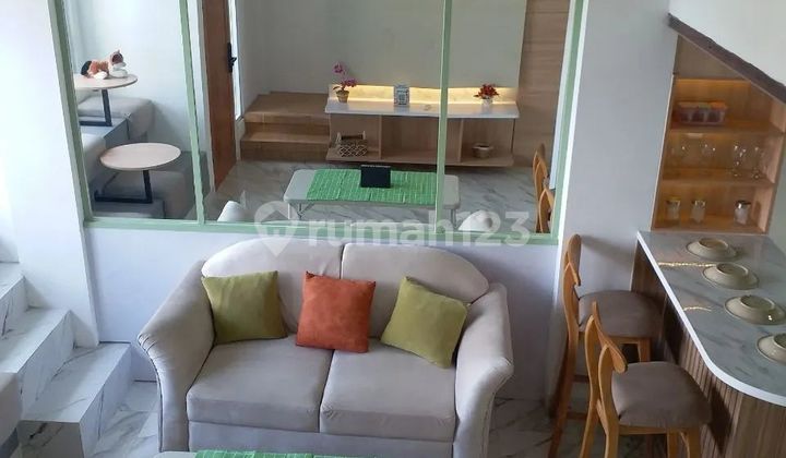 Rumah Mewah 3 Lantai di RTM Kelapa Dua Depok 2