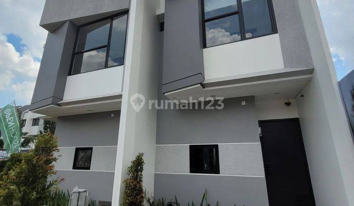 Rumah Mewah 2 Lantai di Cimanggis Golf Estate 1