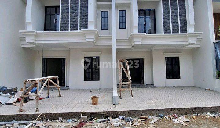 Rumah Cluster 2 Lantai Dekat Alun Alun Depok 2