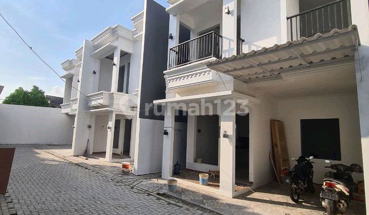 Over Credit for a 2-Storey House in Cilodong, Depok 2