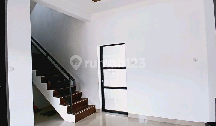 Rumah Cluster 2 Lantai Dekat Stasiun Citayam