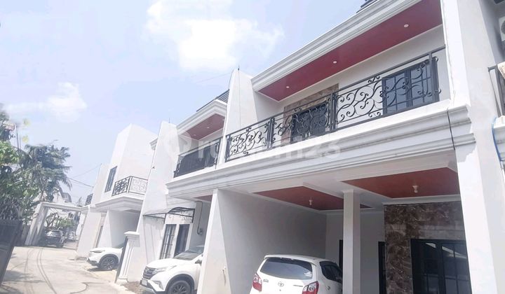 2.5-Story House (Rooftop) by the Natural Gas Roadside 2