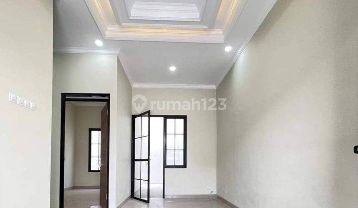 Rumah 2 Lantai Dekat Alun-Alun Grand Depok City 2