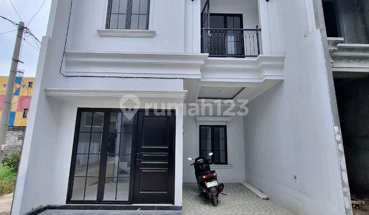 Rumah Baru Siap Huni Dekat Alun - Alun Depok  1