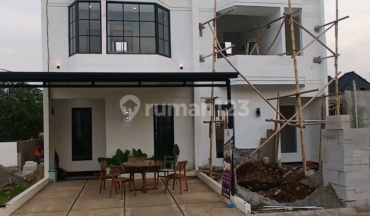 Rumah Baru 2 Lantai Siap Huni 500 Jutaan Rumah Baru 2 Lantai Siap Huni 500 Jutaan