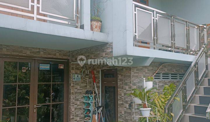 Rumah Secondary 3 Lantai Dekat jalan Raya Bogor 2