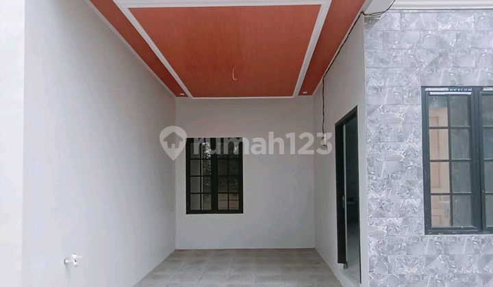 Rumah 2.5 Lantai Pinggir Jalan Gas Alam Depok 2