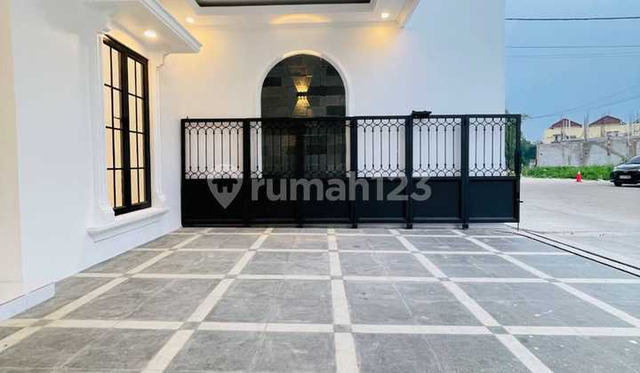 Luxury 2-Storey House in Grand Depok City
