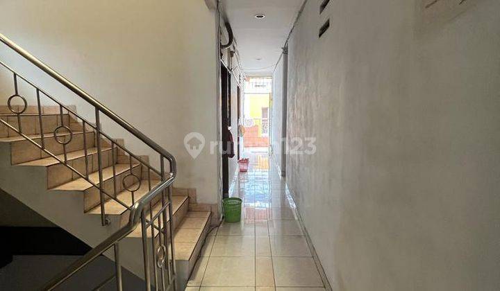 Rumah Kost Aktif 4 Lantai Sebrang Kampus Trisakti Grogol Jakbar