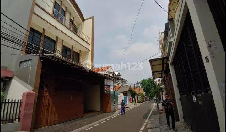 Rumah Baru Siap Huni 3 1 2 Lantai Roxy Mas  12