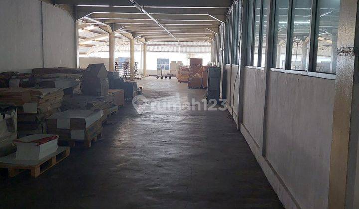 Gudang 3 Lantai Siap Pakai di Pangeran Jakarta Jakpus 1