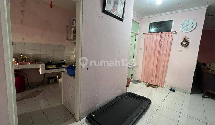 Rumah 2 Lantai di Modernland Tangerang