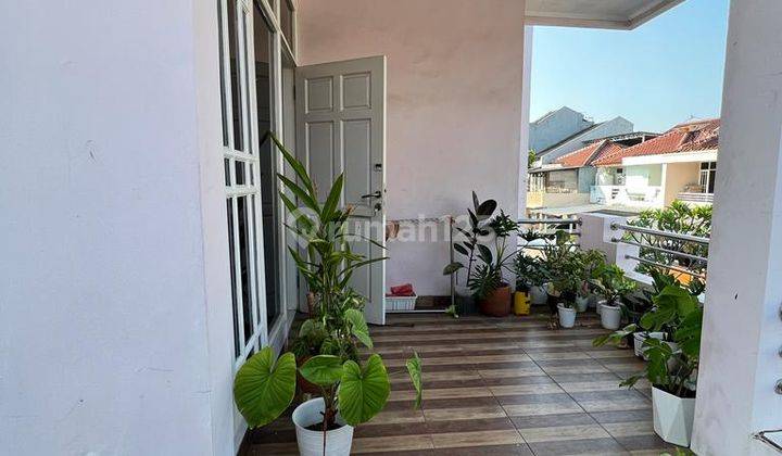 Rumah 2 Lantai di Modernland Tangerang