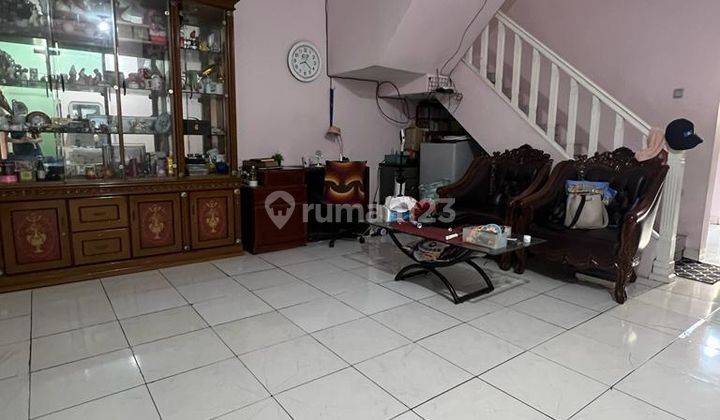 Rumah 2 Lantai di Modernland Tangerang