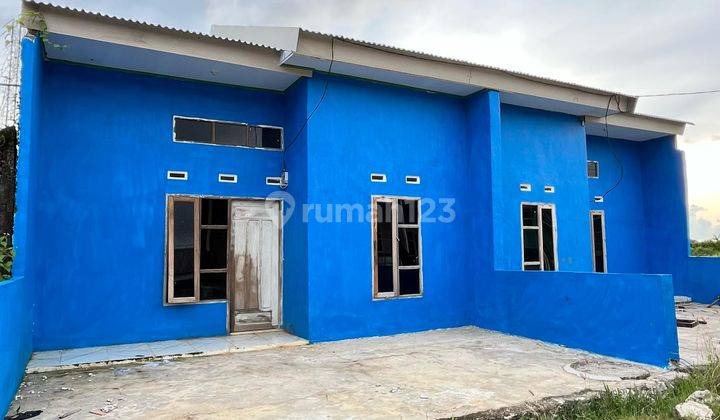 Rumah Minimalis Aksesm Mobil Bebas dr Banjir, Kado Manis Istri  1