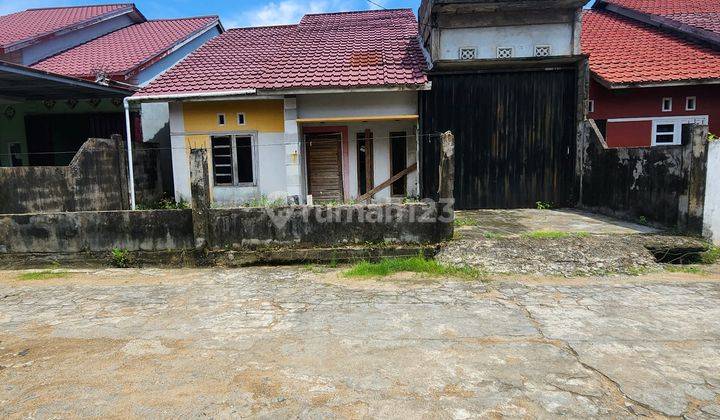 Rumah Lelang Jl. Parit Haji Muksin 2, Komp. Villa Anugerah Permai 1