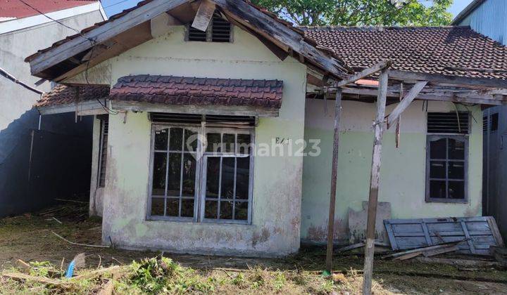 Rumah Jalan Paris 2 Cakara Telkom, Pontianak Tenggara 1