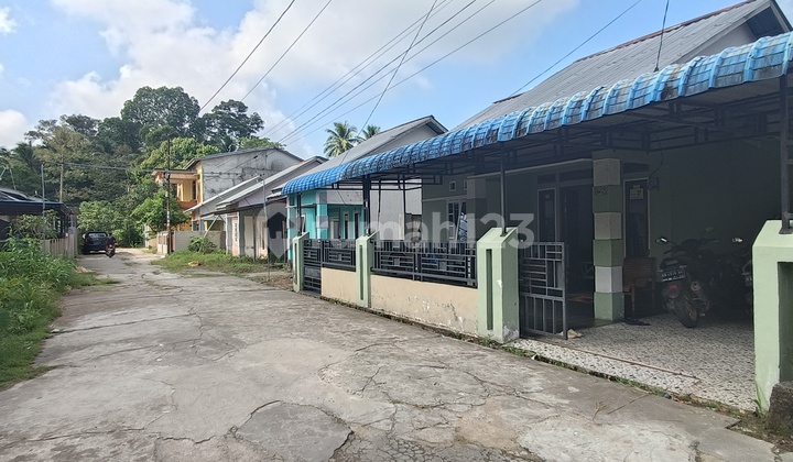 Rumah Jalan Karya Pal 5 Komplek Bahari 1 Sungai Kakap 2