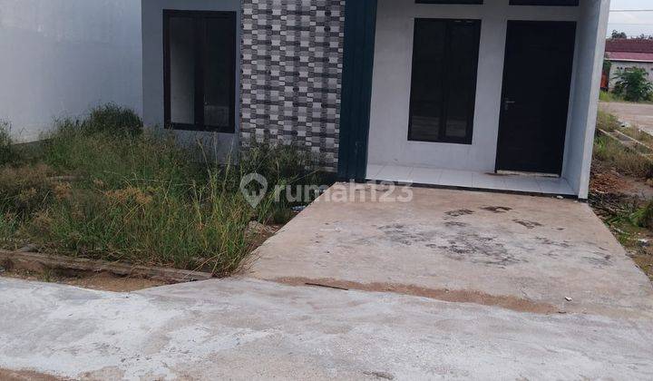 Rumah Jalan Raya Kapur Komplek Miari 12 Desa Kapur, Kubu Raya 1