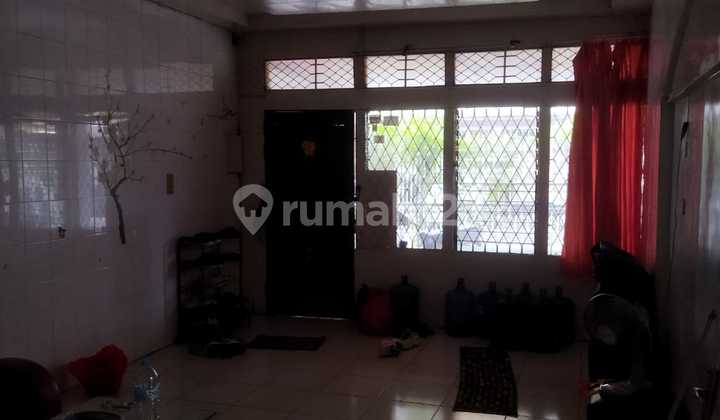 Rumah Jalan Gajah Mada, Pontianak Selatan 2