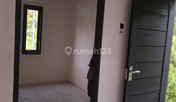 Rumah Jalan Raya Kapur Komplek Miari 12 Desa Kapur, Kubu Raya 2