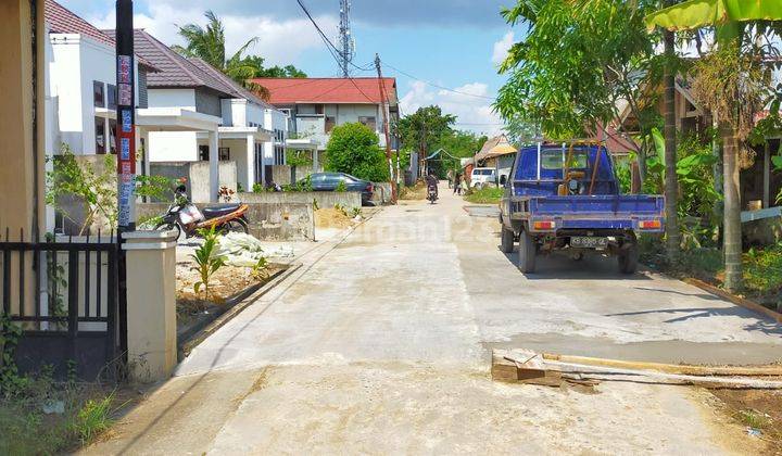 Rumah Jalan Danau Sentarum Gang Pak Majid Ii, Pontianak Kota 2