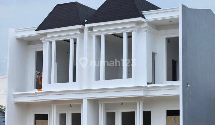 Rumah Cantik 2 Lantai Strategis, 7 menit ke Bintaro Xchange 1