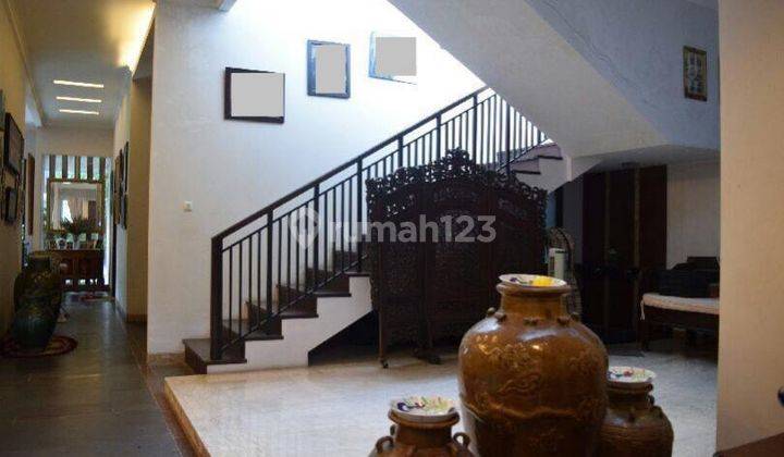 Rumah Cantik Asri Dengan Swimming Pool di Villa Cinere Mas 2