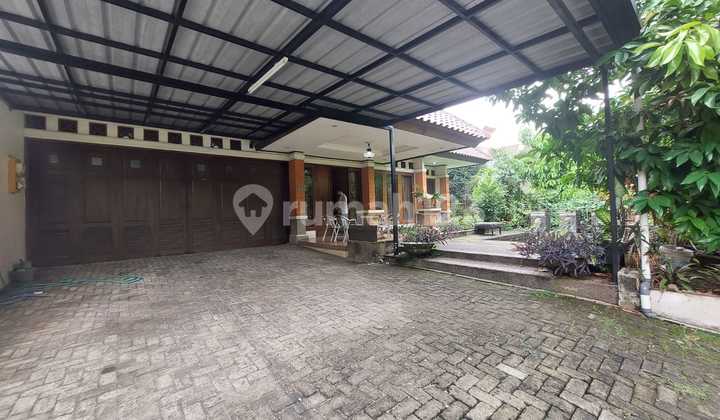 Rumah Asri 2 Lantai Dengan Halaman Luas di Bali View Cirendeu 2