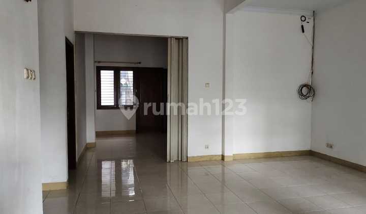 Rumah di Cluster Aralia Harapan Indah 2 Bekasi 8