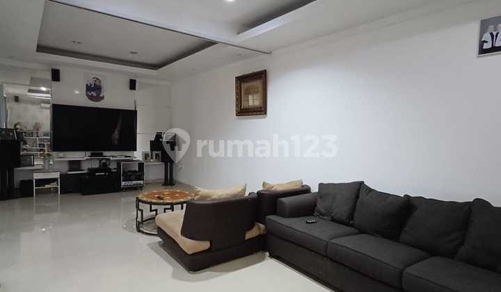Nice House Ready to Live in Bintaro Sector 7 Cluster