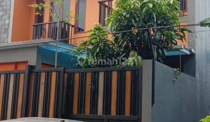 Rumah Split Level Siap Huni dan Lokasi Strategis @Ciledug 2