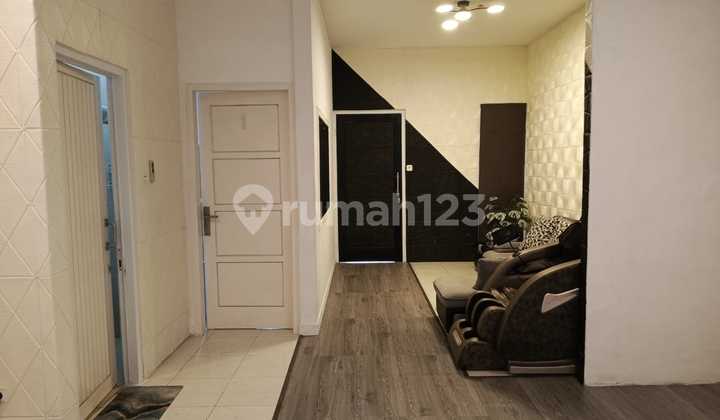 JUAL Rumah Dekat Stan Bintaro Tangerang Selatan