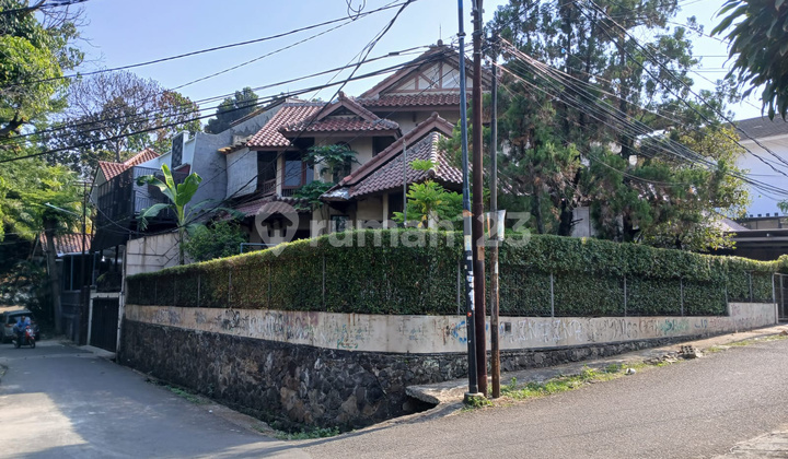 Rumah Siap Huni dengan Hunian Nyaman dan Asri di @Kebayoran Lama. 2