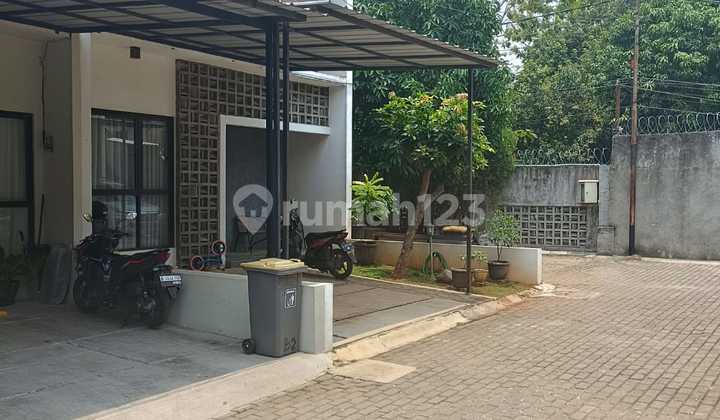 Jual Rumah Bagus Siap Huni Hook di Parigi Bintaro Tangerang Selatan 2