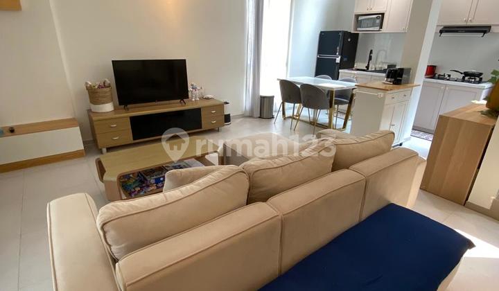 Nice Ready-to-Live Comfortable House for Sale in Graha Raya Cluster, South Tangerang 2