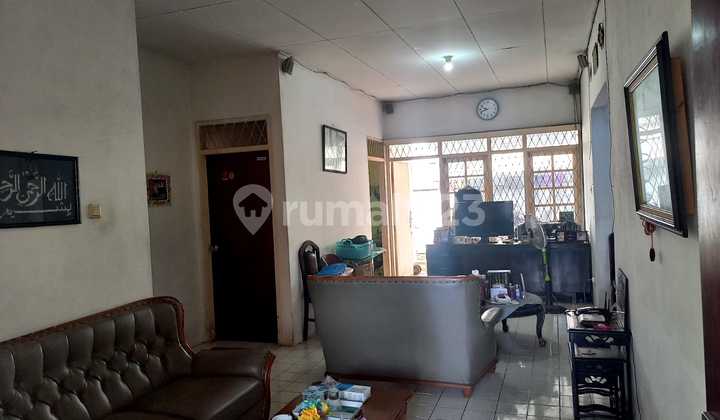 Rumah Bagus Siap Huni dengan Hunian Nyaman dan Asri @Ciputat Tangerang Selatan