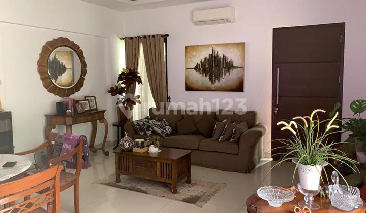 Jual Rumah Hook Nyaman Di Bintaro Tangerang Selatan Jual Rumah Hook Nyaman Di Bintaro Tangerang Selatan