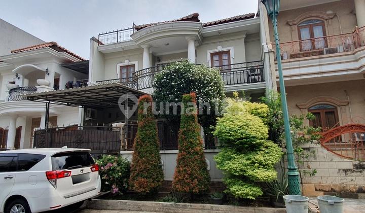 Rainbow Raya House, Kelapa Gading, North Jakarta Rainbow Raya House, Kelapa Gading, North Jakarta