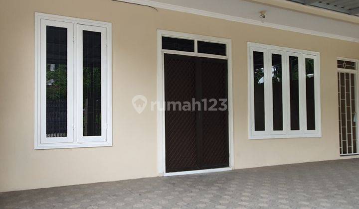 Rumah Gading Kirana Timur Kelapa Gading Luas 9x17m2 1