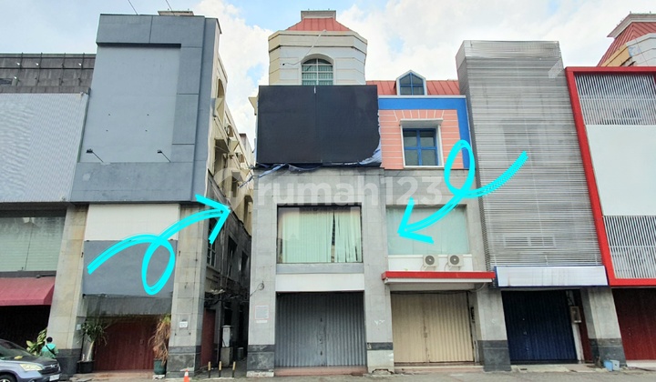 Ruko hoek hadap jalan raya dalam kompleks Inkopal, Kelapa Gading Ruko hoek hadap jalan raya dalam kompleks Inkopal, Kelapa Gading