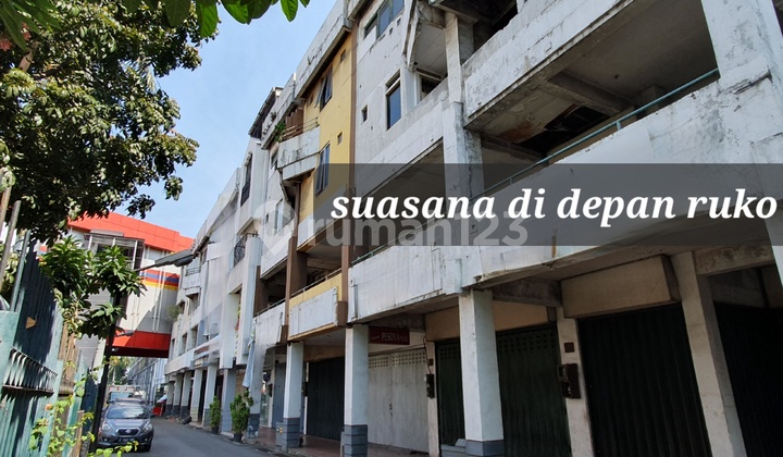 Atrium Triangle Senen Shop House, Area 5x17m² 2