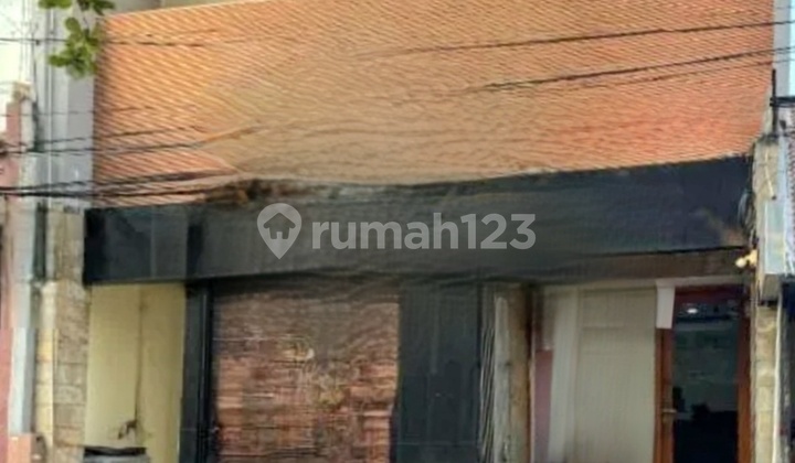 Flamboyan Street House, Kelapa Gading