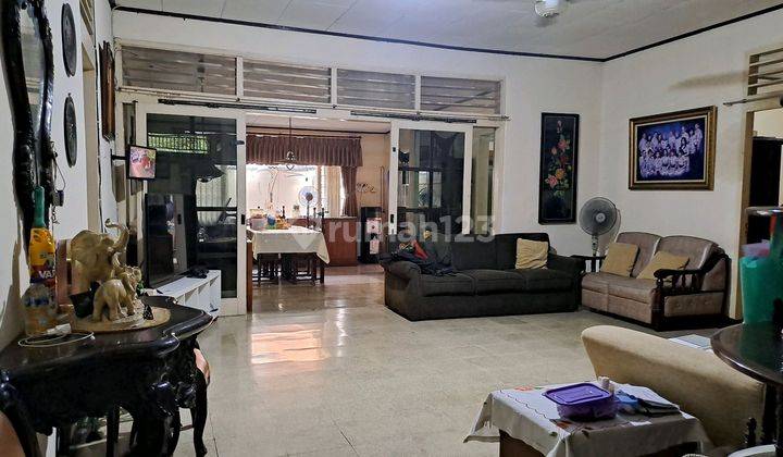 Rumah Asri Adem Duren Sawit SHM 2