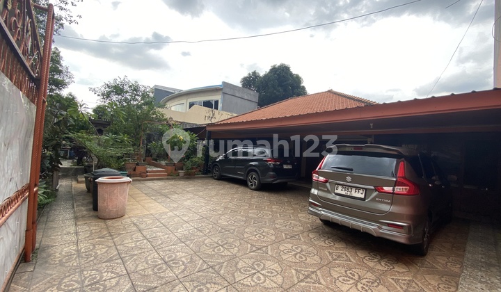 Rumah Sewa Di Kayu Putih Zona Komersial Strategis Jalan Depan Cukup 3 Mobil