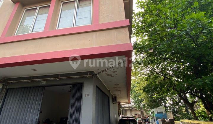 For Sale: 4-Story Shop House in Duren Sawit, IDR 2.8 Billion Negotiable 2