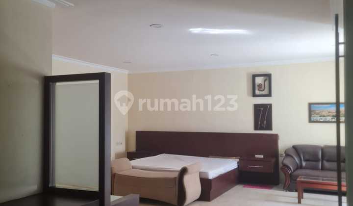 Rumah Rapi Mewah Carport 4 Unit Di Pasar Baru Rumah Rapi Mewah Carport 4 Unit Di Pasar Baru