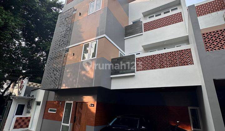 Rumah baru cantik di jagakarsa banyak bonus siap huni 2